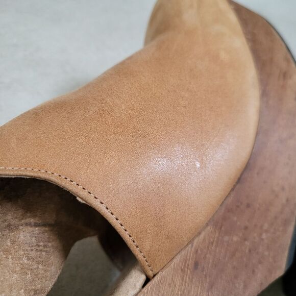 FREE PEOPLE CEDAR LEATHER WOOD BASE CLOG SIZE 41 - Picture 5 of 16